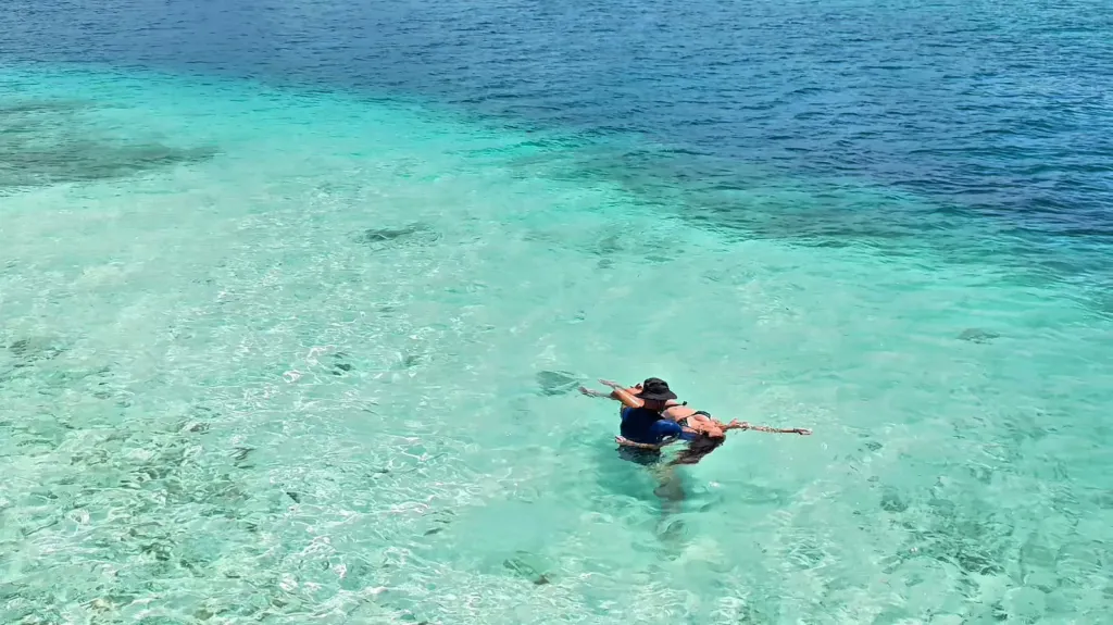 Terapia acuática Janzu en San Blas, Panamá